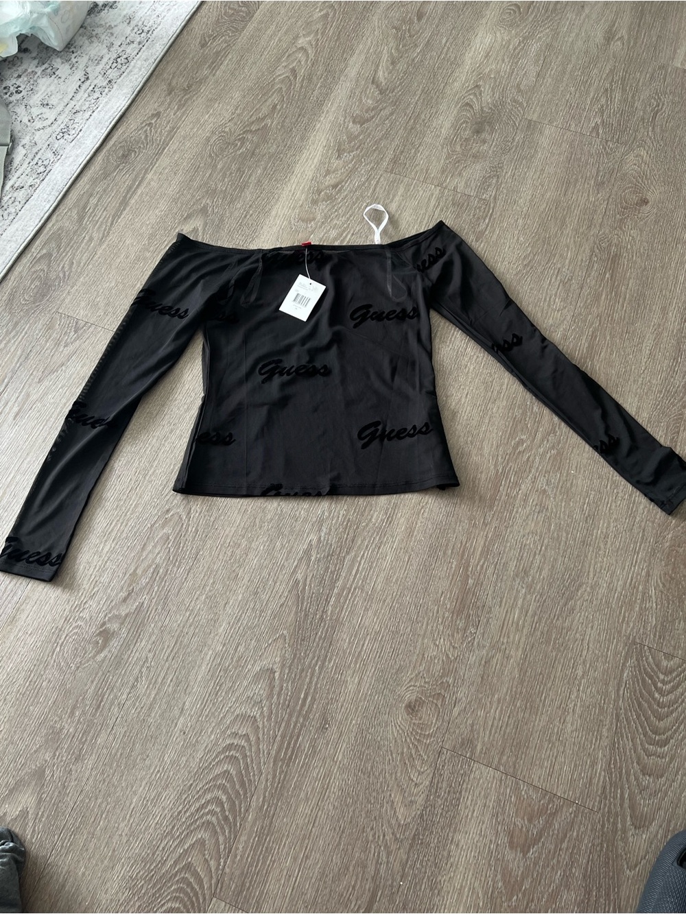 GUESS Black Off-Shoulder Long Sleeve Logo Crop Top